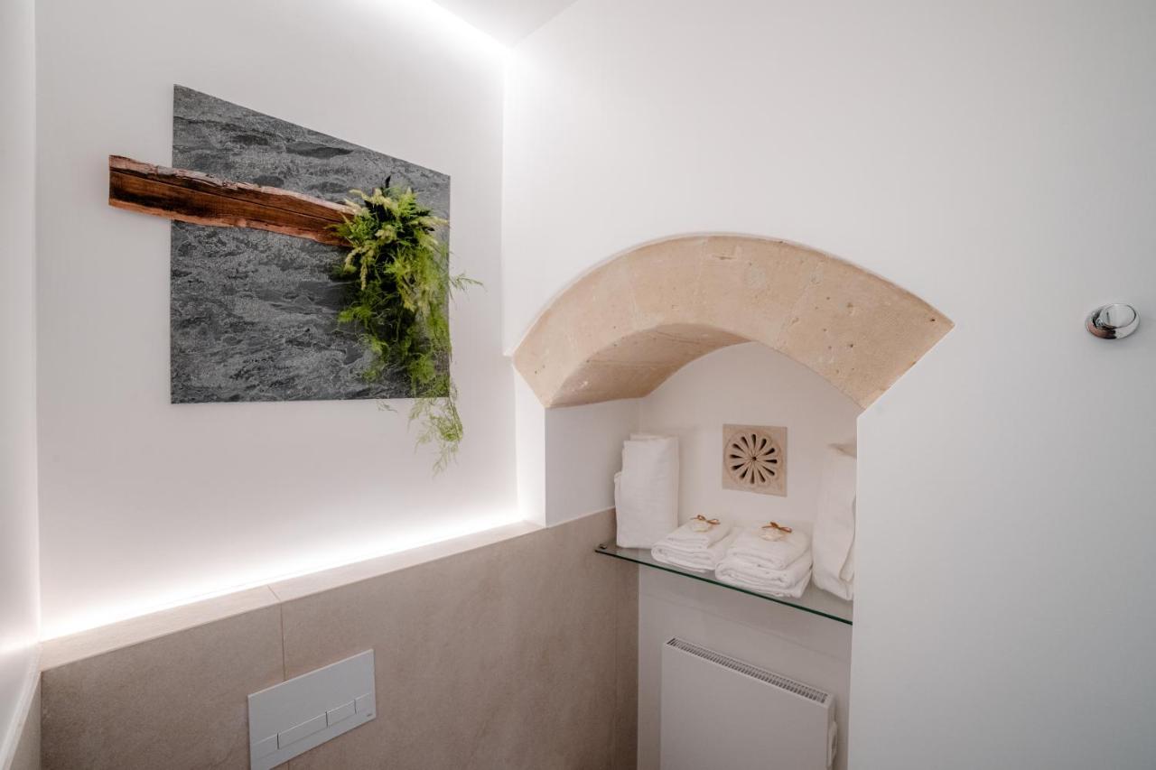 Antica Torre Di Iuso Guest house